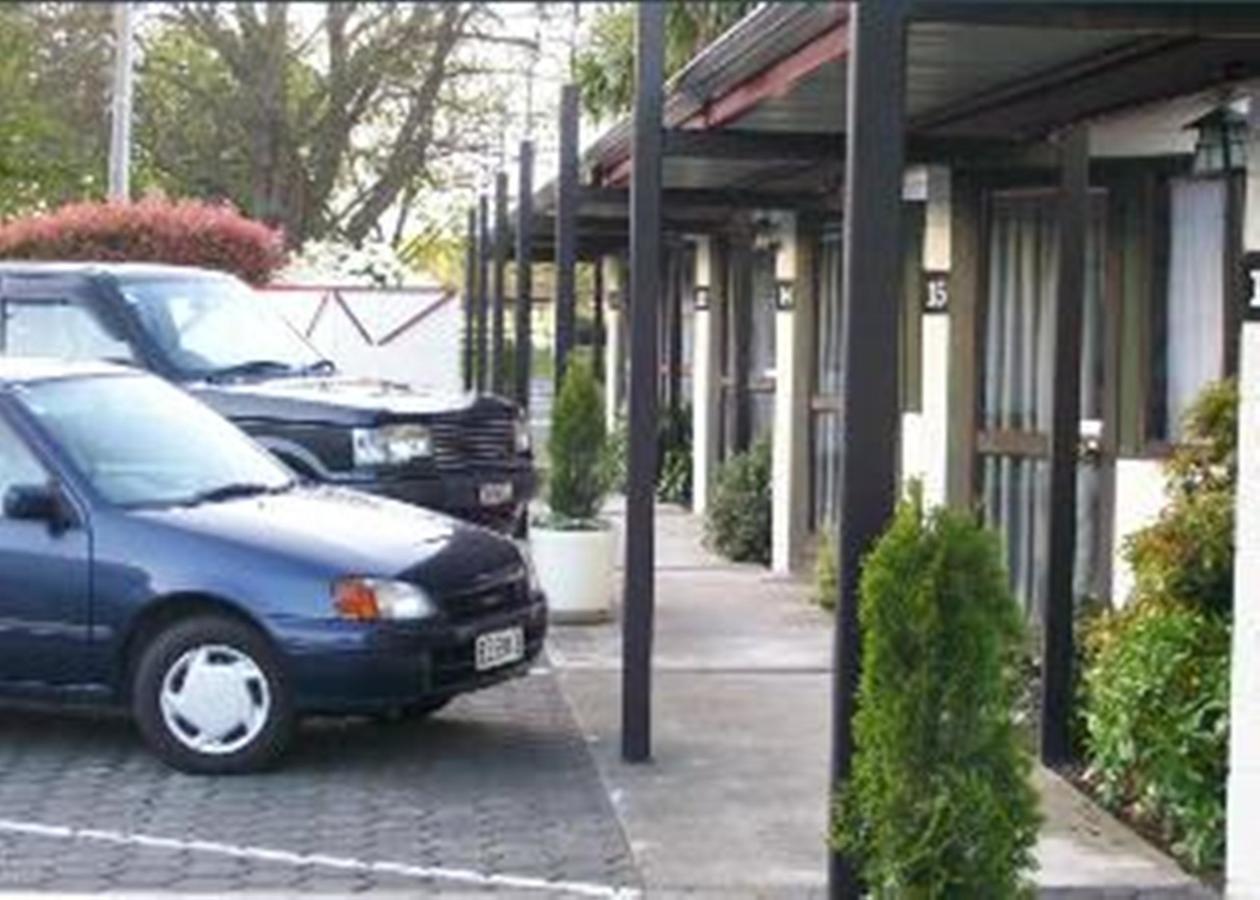 Gothic Heights Motel Christchurch Habitación foto